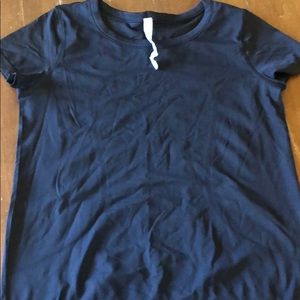 Black Lululemon swift tech “breeze”